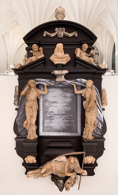 enlarge the image: Horn-Epitaph im Paulinum der Universität Leipzig (Foto: Kustodie der Universität Leipzig, Fotoarchiv)