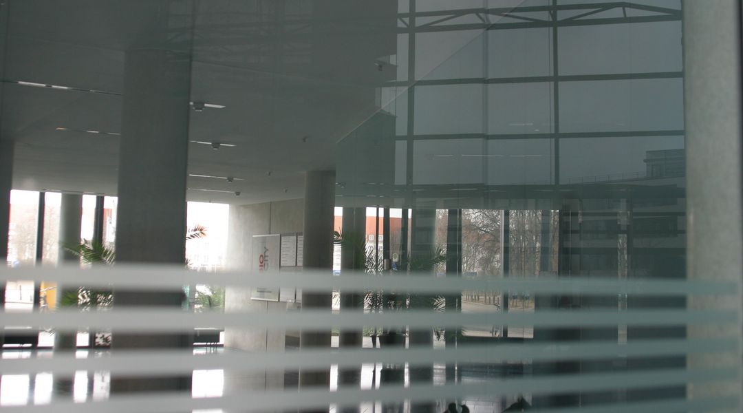 Blick in den Eingangsbereich der BIO CITY LEIPZIG. Foto: Universität Leipzig, BBZ, Bioanalytik